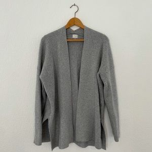 Thick Grey Ribber Cardigan